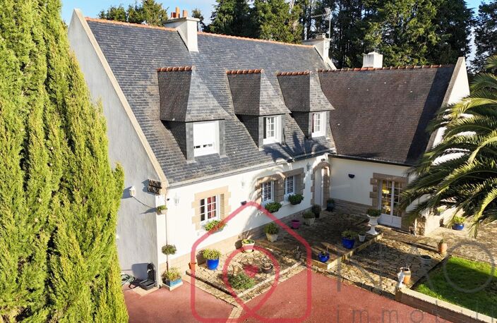 Concarneau  Demeure de style breton de 260 m² utiles sur un terrain clos de 6500m2 — photo 3