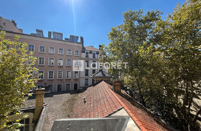RARE T3 rénové QUARTIER SATHONAY  65.26 m2 — photo 4