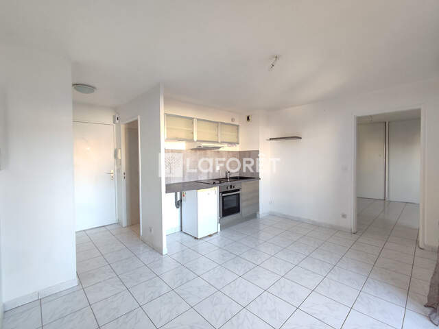 PERPIGNAN - LA LUNETTE - T2 avec Balcon, Climatisation et parking — photo du bien