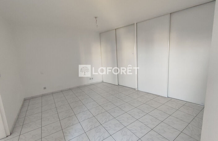 PERPIGNAN - LA LUNETTE - T2 avec Balcon, Climatisation et parking — photo 3