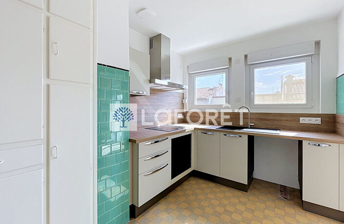 PERPIGNAN - Les Remparts - Appartement T4 de 70 m² — photo 2