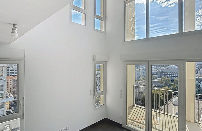 Duplex T3 / Lumineux /Balcon / Parking / 13003 Marseille — photo 5