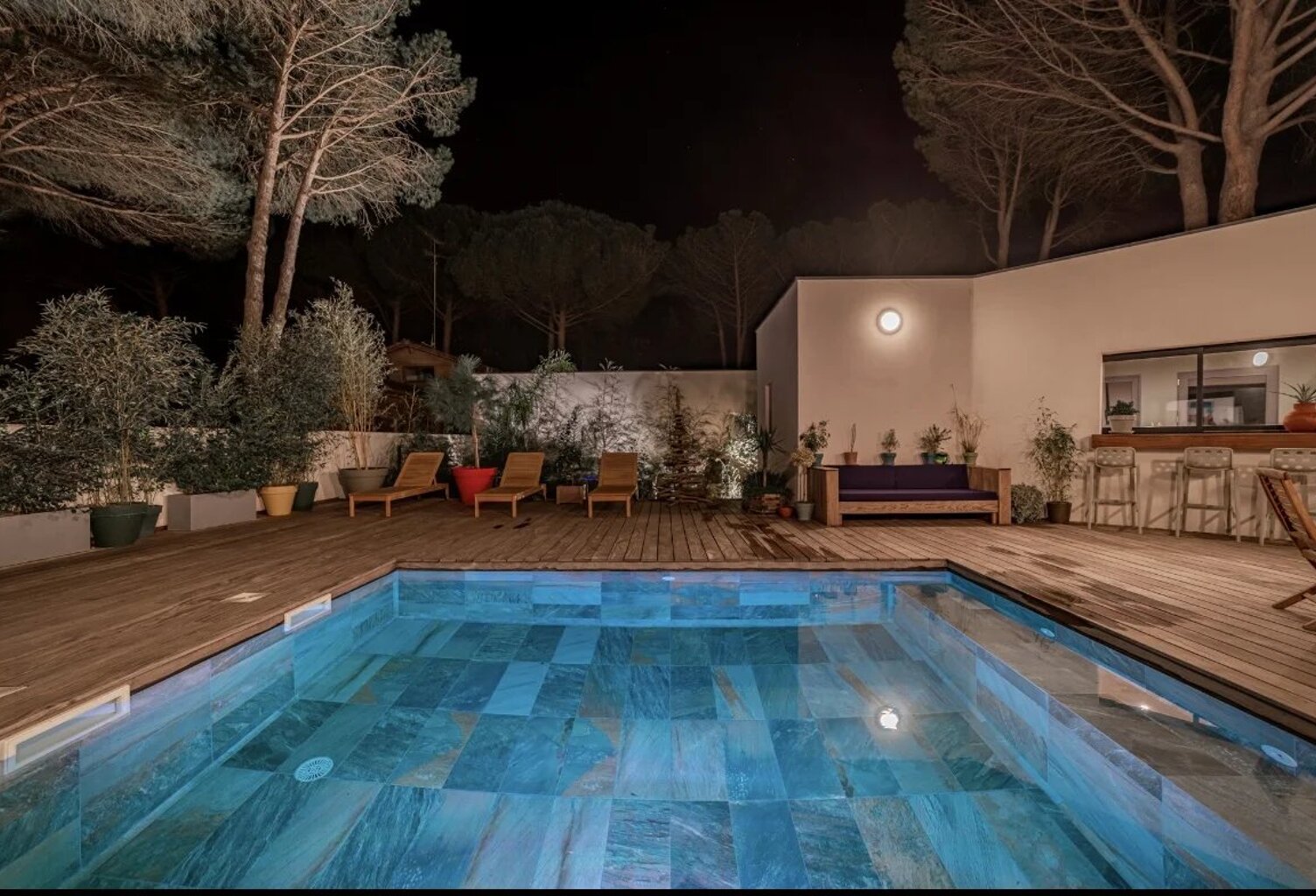 Aigues-Mortes, villa contemporaine plain pied, 150m2, 4chs parentales, piscine & jacuzzi, 700m2 terrain — photo 1