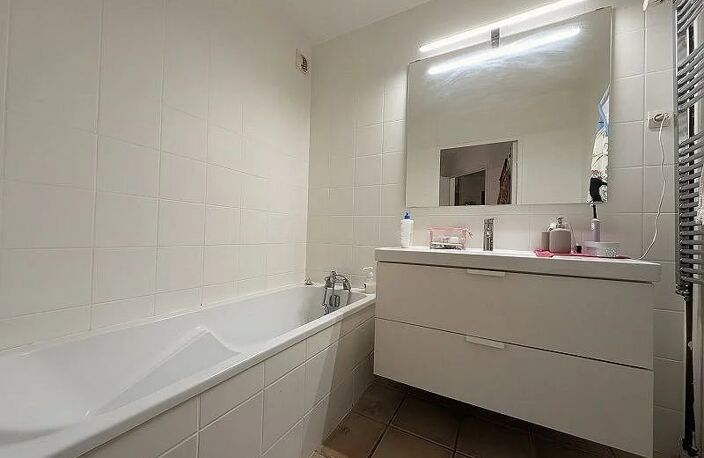 Vente appartement 3 pièces 70 m² Istres (13800) — photo 4