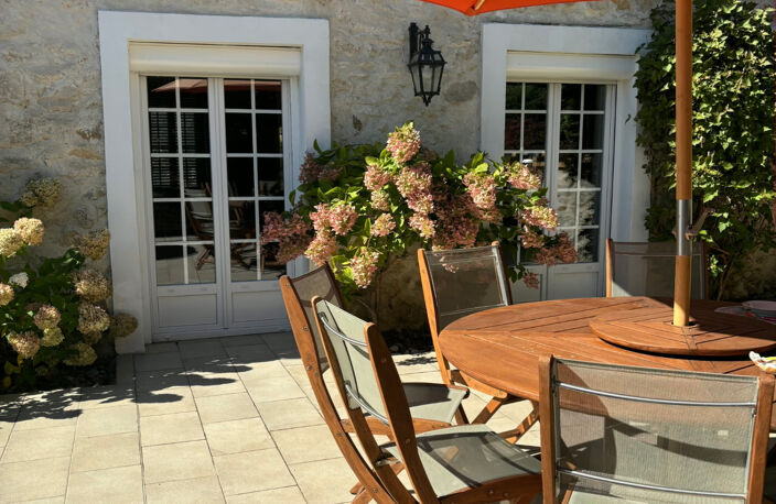 À VENDRE   PROPRIÉTÉ DE CARACTÈRE AVEC PISCINE AUX PORTES DE SENLIS - CHANTILLY (Oise) — photo 4