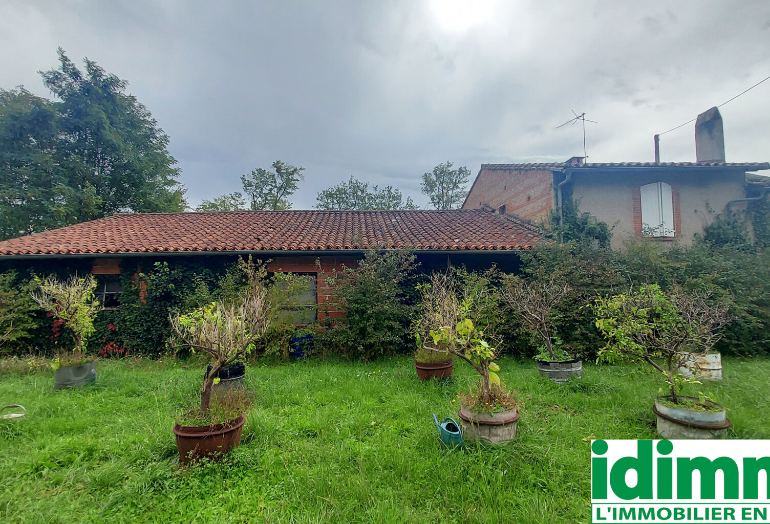 CINTEGABELLE-Corps de ferme 7 pièces 300 m2 — photo 1