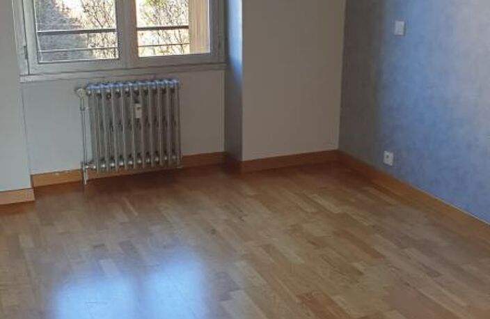 LOCATION FAUX T4 RODEZ SANS FRAIS D'AGENCE — photo 5