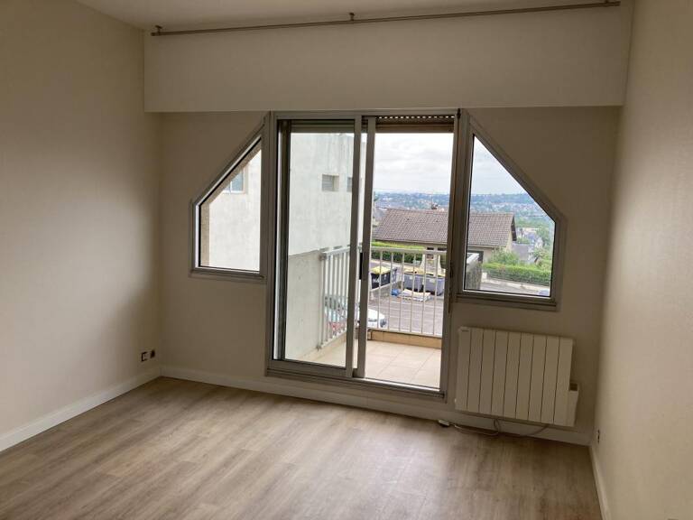 LOCATION T1BIS RODEZ SANS FRAIS D'AGENCE — photo 1