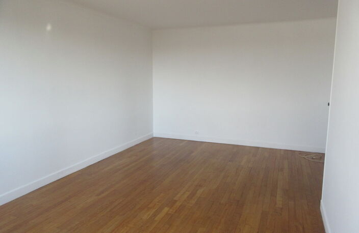 LOCATION T3 RODEZ SANS FRAIS D'AGENCE — photo 3