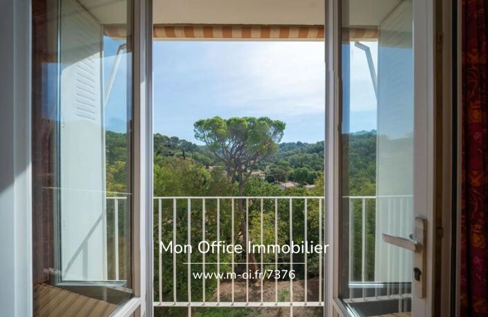 Référence : 7376-SBA. - Appartement T3 - Vue dégagée - Aix en Provence — photo 2