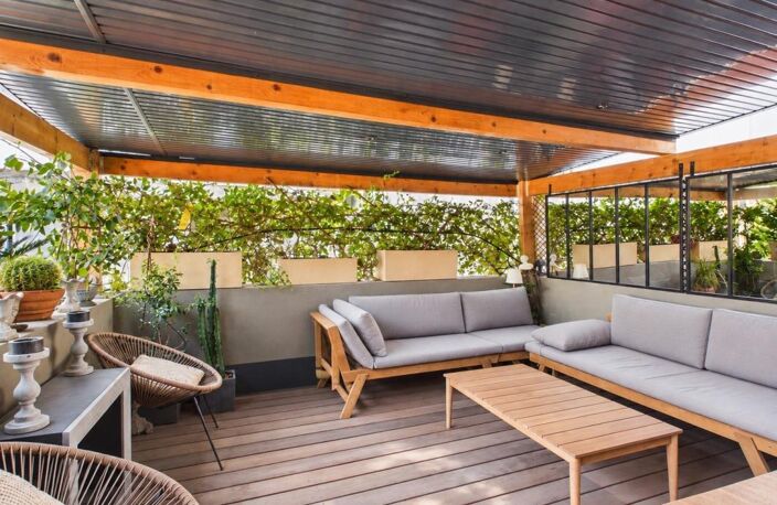 A VENDRE F3 CHARMANT AVEC TERRASSE - VIEILLE VILLE AJACCIO — photo 2