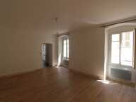 F2 CENTRE VILLE - RUE DES 3 MARIES AJACCIO — photo 2