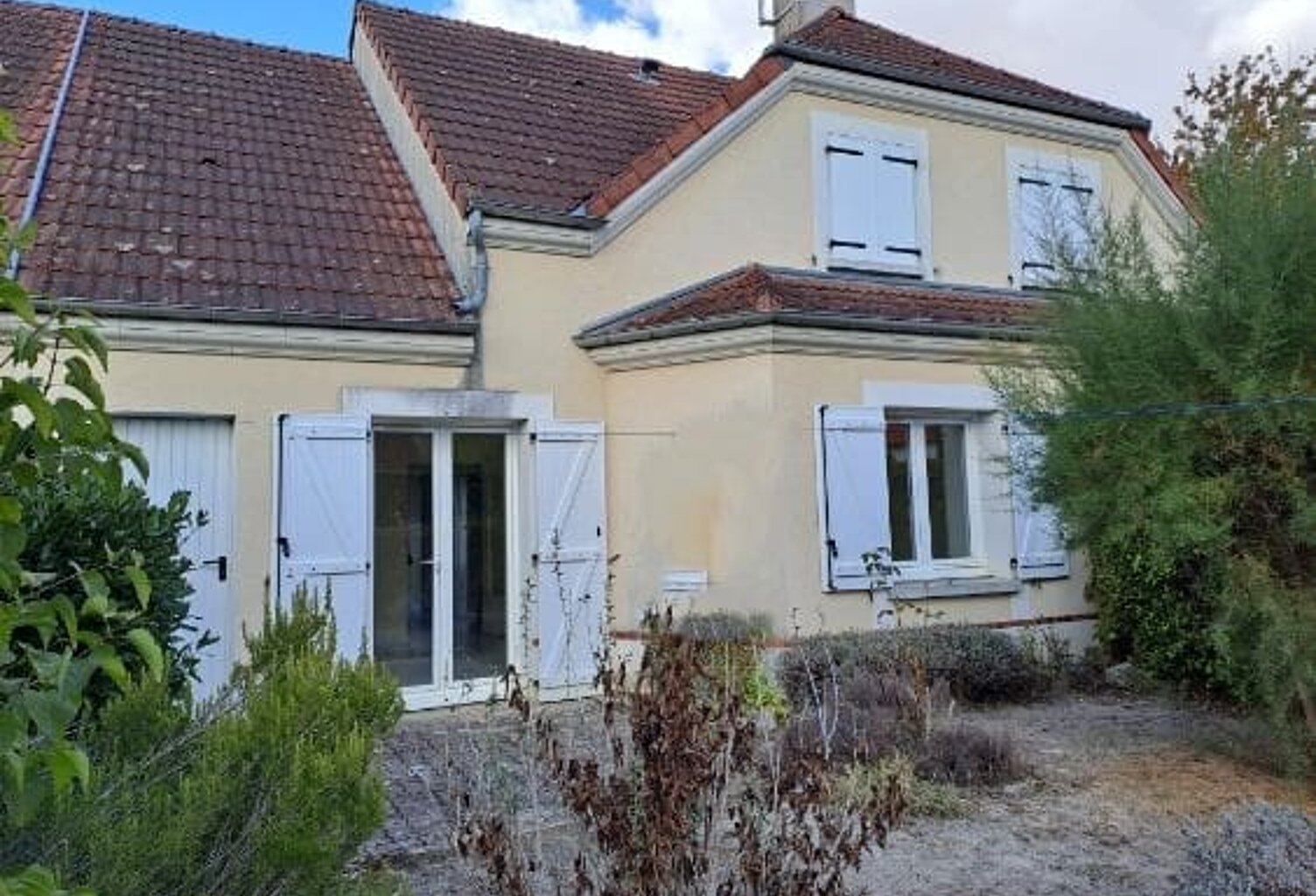 MAISON MITOYENNE 4 PIÈCES - 93 M² AVEC JARDIN DE 195 M² À SAINT CLÉMENT — photo 1