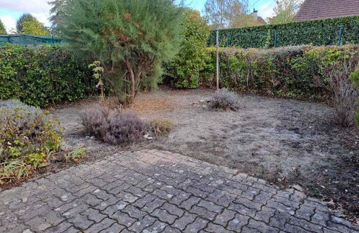 MAISON MITOYENNE 4 PIÈCES - 93 M² AVEC JARDIN DE 195 M² À SAINT CLÉMENT — photo 4