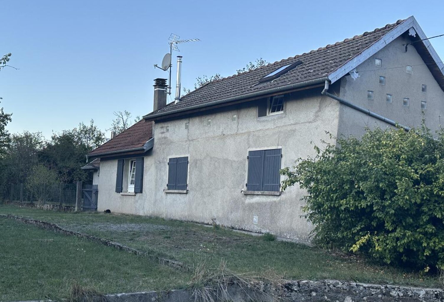 Maison individuelle de village - 56 m2 - BOURGUIGNON — photo 1
