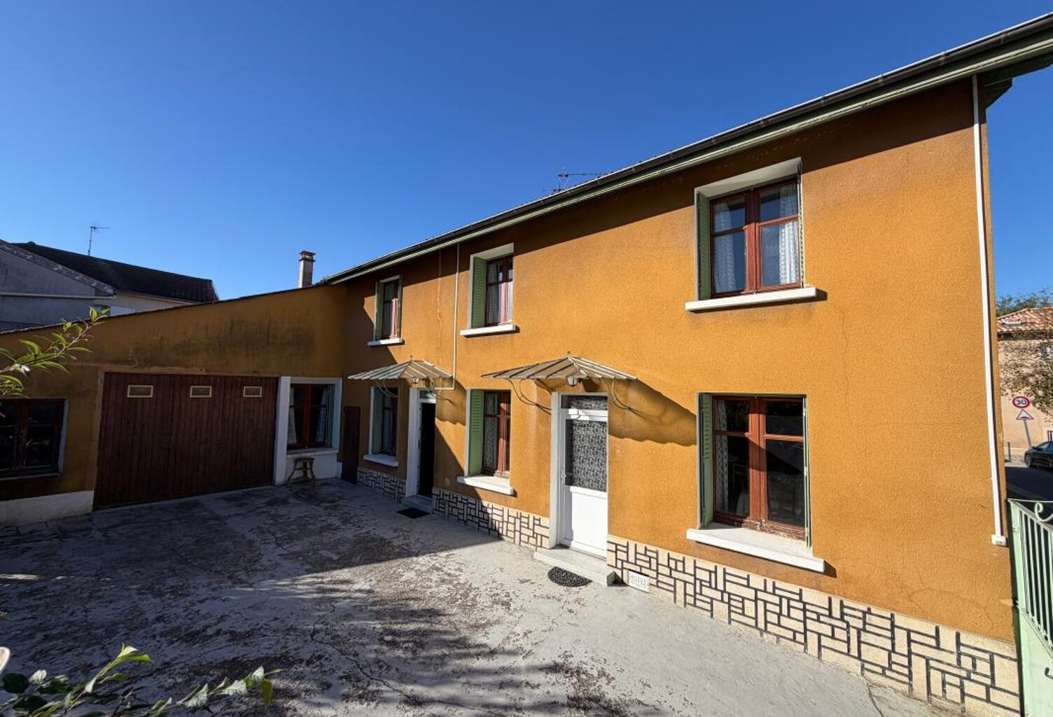 Maison 4 chambres, garage 90 m², hyper centre Chatuzange le goubet — photo 1