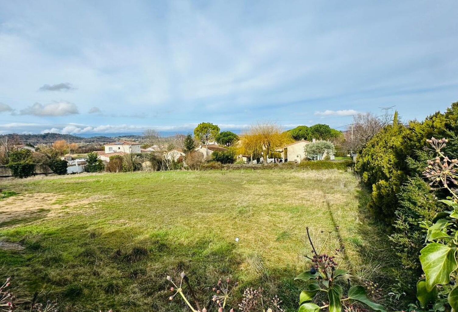 Upie, Terrain plat, 1792m2, libre de constructeur — photo 1