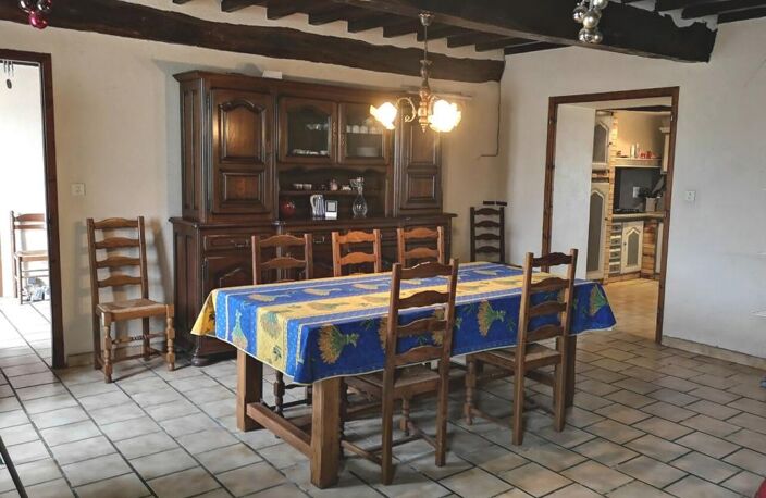 A vendre, Hautes-Pyrénées (65): ferme avec maison et 3 hectares de terrain, 2 puits et de nombreuses dépendances, située dans un cadre rural paisible. L'ensemble offre de nombreuses possibilités — photo 3