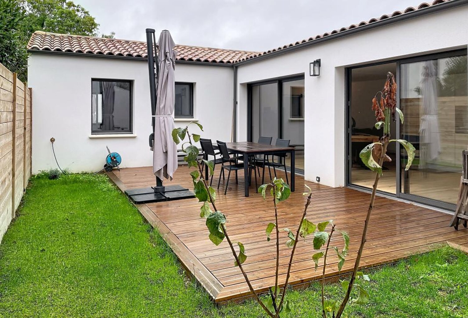 LAGORD – Maison contemporaine de plain-pied, 3 chambres — photo 1