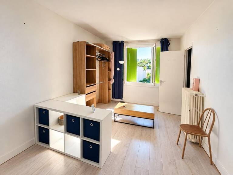 Appartement À Vendre — photo 1