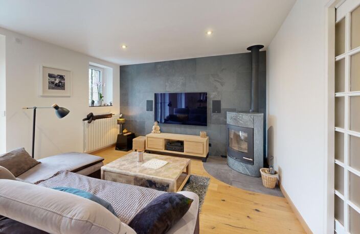 À VENDRE – AUTHENTIQUE MAISON EN PIERRE RÉNOVÉE À LAISSAC — photo 3