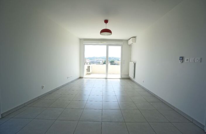 APPARTEMENT 3 PIECES VIDE - 1 Avenue Franklin Roosevelt - Résidence Villa Gauguin - 06 110 LE CANNET — photo 2