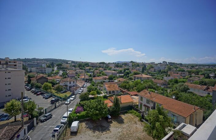 APPARTEMENT 3 PIECES VIDE - 1 Avenue Franklin Roosevelt - Résidence Villa Gauguin - 06 110 LE CANNET — photo 4