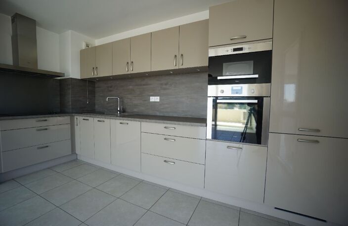 APPARTEMENT 3 PIECES VIDE - 1 Avenue Franklin Roosevelt - Résidence Villa Gauguin - 06 110 LE CANNET — photo 5