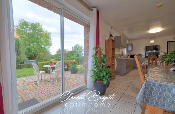 🏡 LE FAVRIL – Le confort d’une maison récente, le charme d’un grand jardin ! ☀️🌳 — photo 5