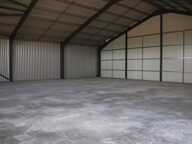 HANGAR de 230m² A LOUER SUR LE SECTEUR DE ROCHEFORT 17300 — photo 2