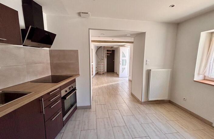 Maison à vendre 5 pièces COMBRONDE (63) — photo 2