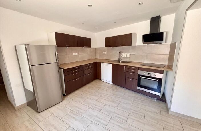 Maison à vendre 5 pièces COMBRONDE (63) — photo 3