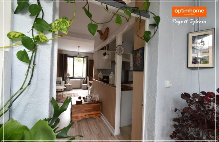 Maison de charme avec terrasse et cour – Cœur de Souvigny — photo 4