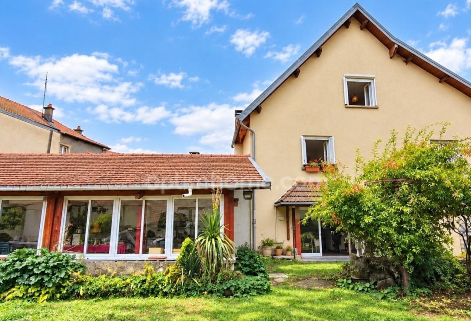70400 HERICOURT - MAISON 226 M² - 4/6 CHAMBRES - GARAGE - JARDIN CLOS - GRENIER AMÉNAGEABLE — photo 1