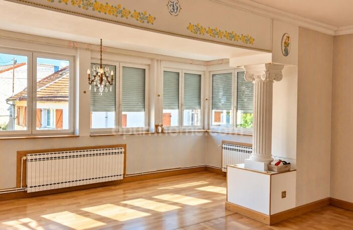 70400 HERICOURT - MAISON 226 M² - 4/6 CHAMBRES - GARAGE - JARDIN CLOS - GRENIER AMÉNAGEABLE — photo 3