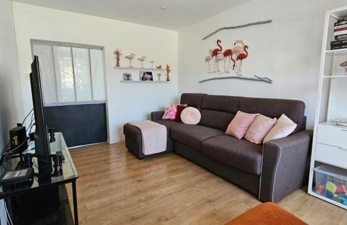 en EXCLUSIVITE sur ÉCHIROLLES — T5 de 80 m² avec balcon – 3 chambres – Cave & Parking privatif — photo 3