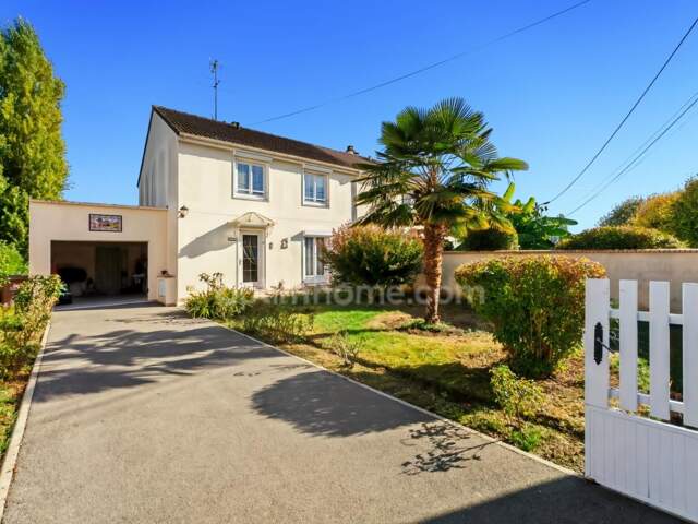 MOUY – Charmante maison familiale de 89,49 m² avec 3 chambres, jardin, garage et sous-sol — photo du bien