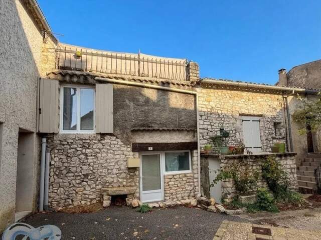 ST CHRISTOL - MAISON DE VILLAGE DE 100 m² HABITABLES - — photo du bien