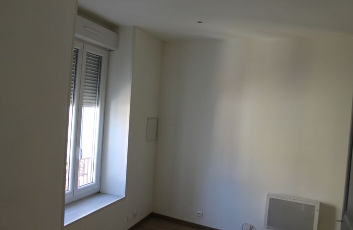 Appartement de 29m2 à louer sur Saint-Fons — photo 2