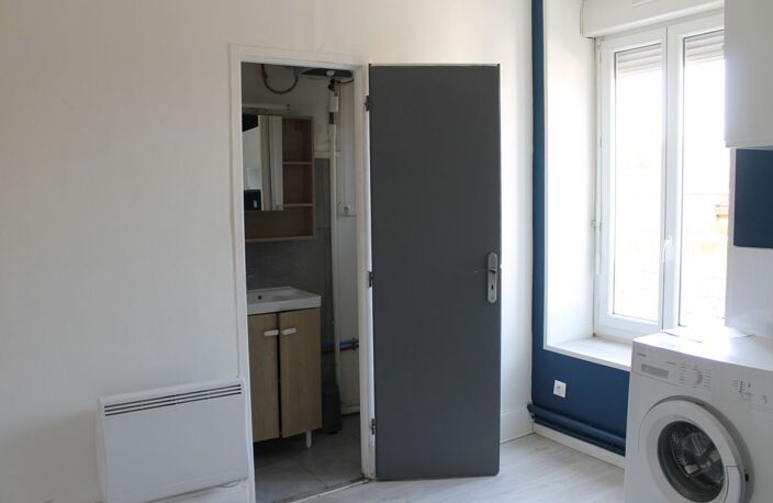 Appartement de 29m2 à louer sur Saint-Fons — photo 4
