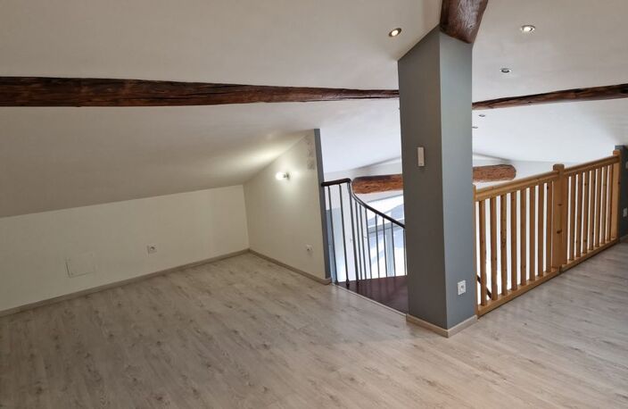 Appartement de 90m2 à louer sur Saint-Étienne — photo 2