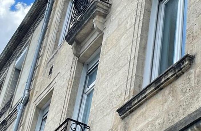 T1 — photo 2