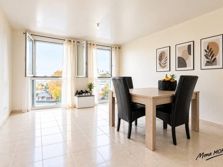 APPARTEMENT F4 / 69M2/ TRANSFORME EN F3 + UN STUDIO INDEPENDANT - GAGNY CENTRE — photo 1