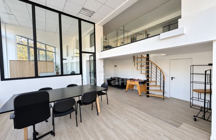 🏢 À LOUER – LOCAL D’ANGLE 130 m² | LONGJUMEAU (91) — photo 2