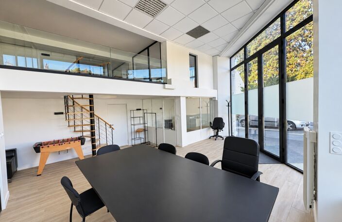 🏢 À LOUER – LOCAL D’ANGLE 130 m² | LONGJUMEAU (91) — photo 3