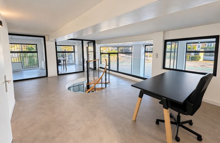 🏢 À LOUER – LOCAL D’ANGLE 130 m² | LONGJUMEAU (91) — photo 5