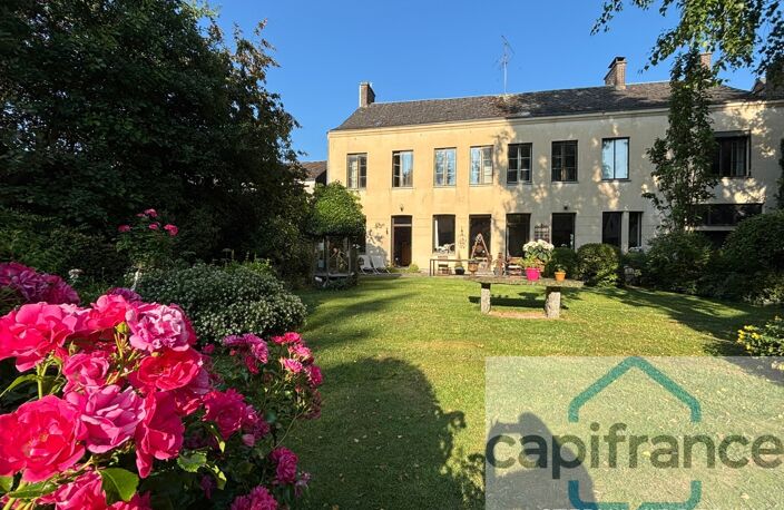 A VENDRE : MAISON DE MAÎTRE DE CHARME, 315 M², JARDIN ARBORÉ ET 5 DÉPENDANCES – 286 900 € — photo 2