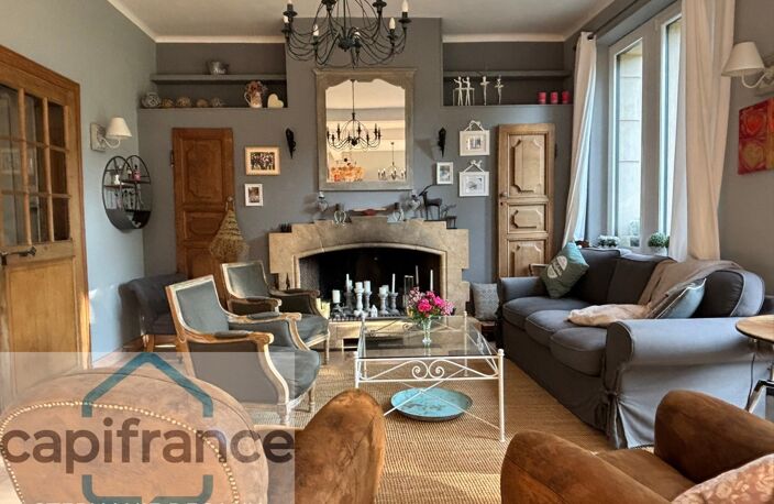 A VENDRE : MAISON DE MAÎTRE DE CHARME, 315 M², JARDIN ARBORÉ ET 5 DÉPENDANCES – 286 900 € — photo 3