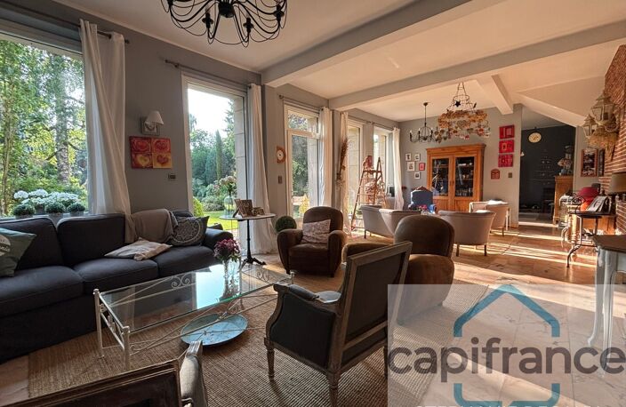 A VENDRE : MAISON DE MAÎTRE DE CHARME, 315 M², JARDIN ARBORÉ ET 5 DÉPENDANCES – 286 900 € — photo 4