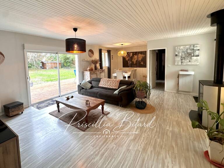 Grande maison avec jardin et de nombreuses possibilités — photo 1